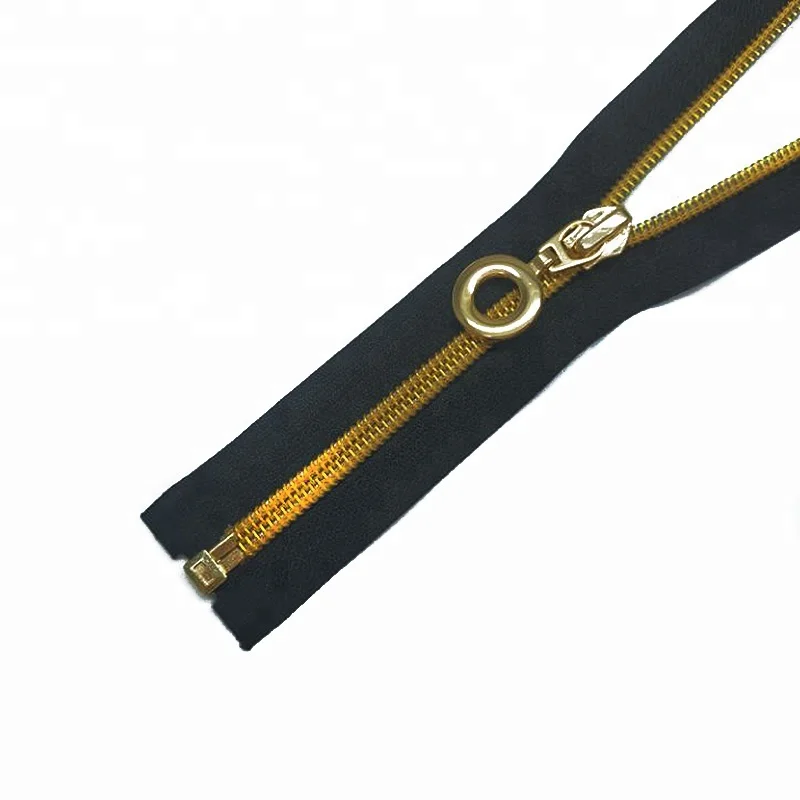 Competitive Price Good Quality Zipper Gold Teeth Plastic Nylon Zipper For Garment Production