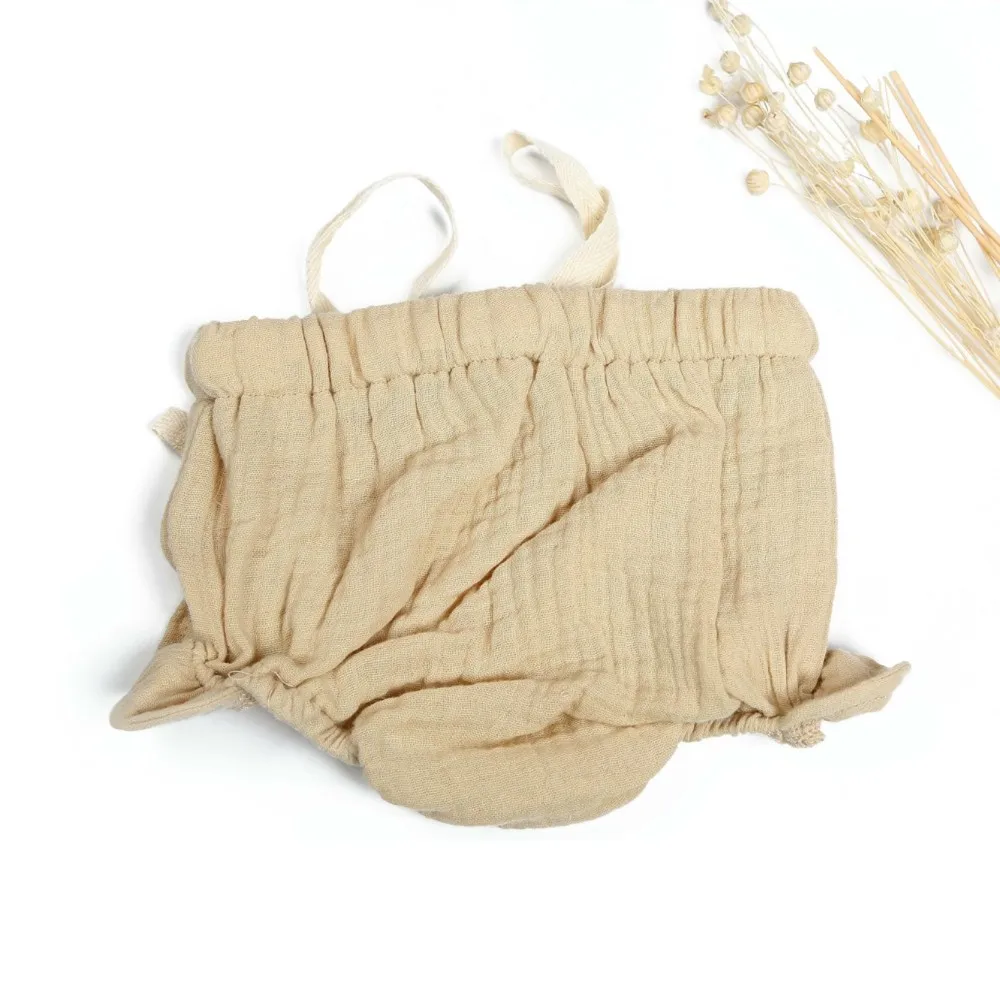 
Wholesale baby boutique clothing newborn baby ruffle bloomers 