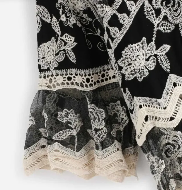 Plus size women floral embroidered crochet chevron casual top