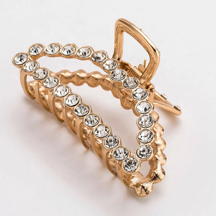 Стильная заколка для волос