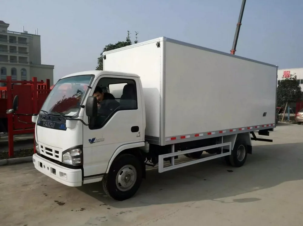 Japan brand 600p new 3t/4t/5t ice cream transportation freezer refrigerated box truck small reefer truck for sale