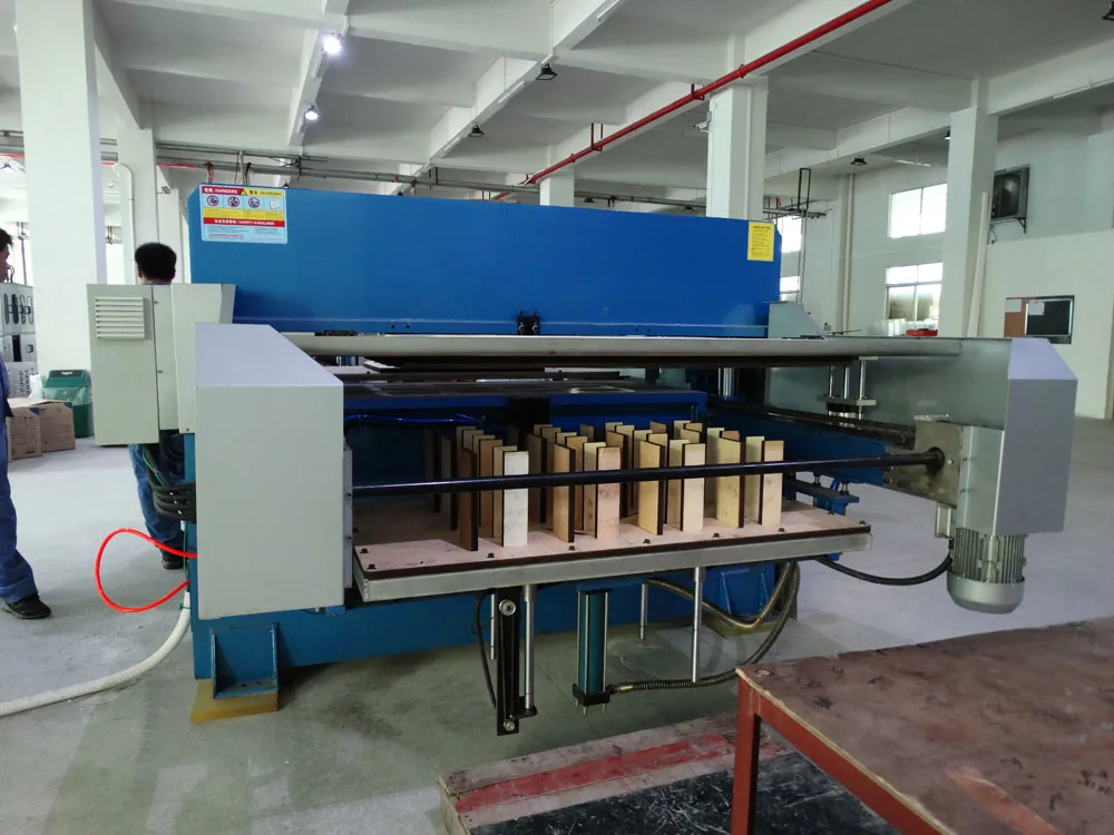 100 tons Honggang four column hydraulic automatic PET packaging tray cutting press machine