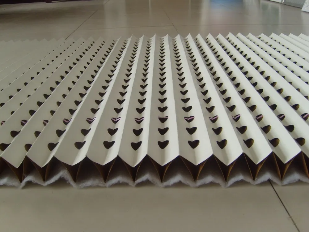 Folded dry-type painting filter paper used in spray booth