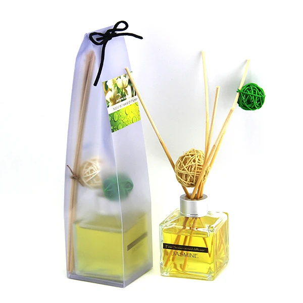 
Four Seasons 150ml Christmas gift birthday gift aromatherapy diffuser 