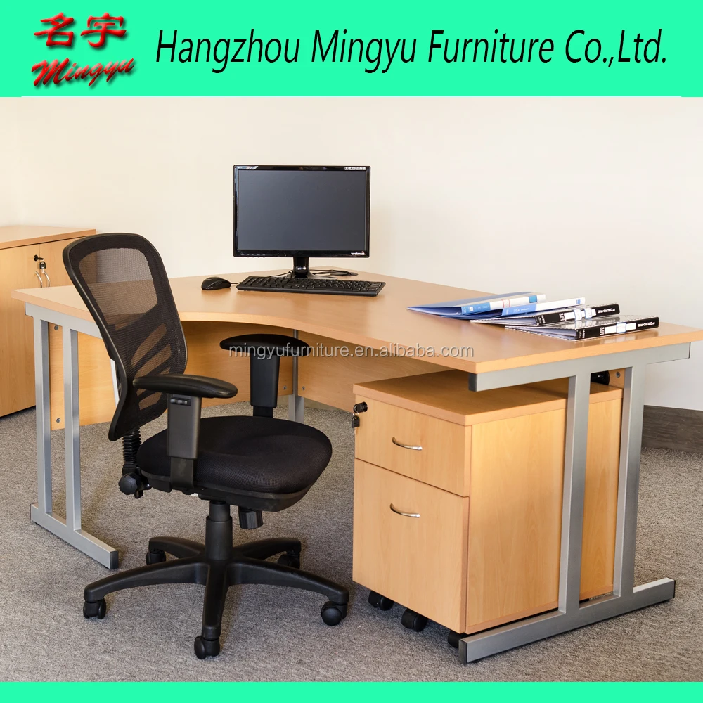 
Three-legged Radial metal curved computer desk 
