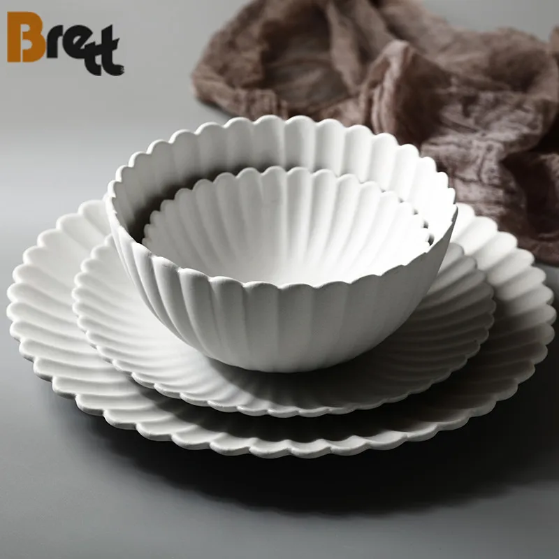 Brett European style dinnerware ceramic black rectangle dinner plate and bowl for restaurant