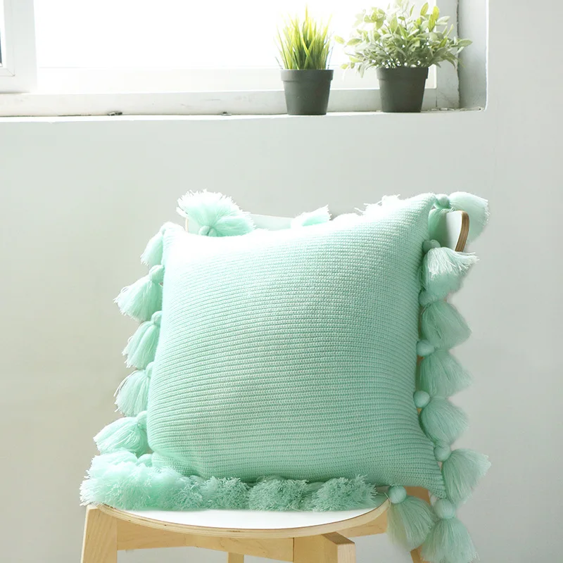New Style 100% Handmade Square Wool Knitted Cushions Throw Pillow With Tassels