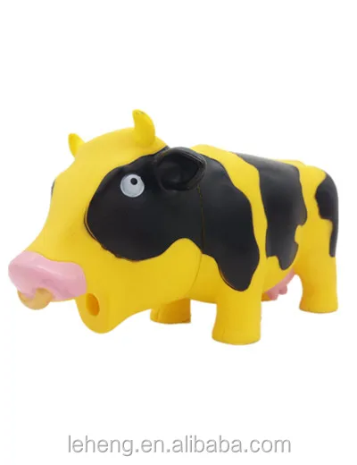 2023 Best selling products  custom plastic Make a sound cow animal toy squeeze toy farm animal toys