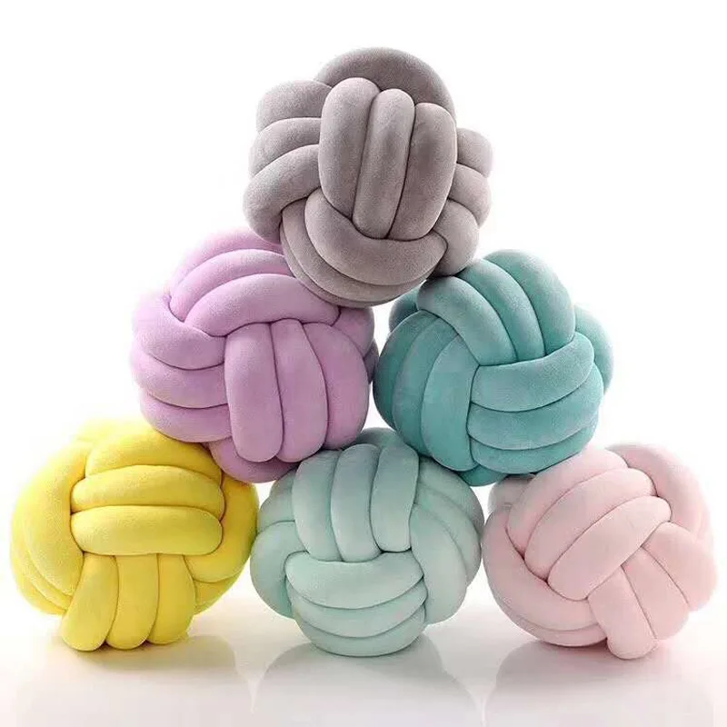 Hot sales 3 tube knot ball soft plush creative designs cushions ball pillow