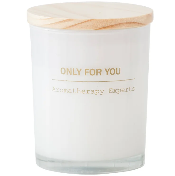 Wholesale Professional Manufacture Decorative Black/White Glass Jar Natural Soy Wax Scented Candles With Wood Lid