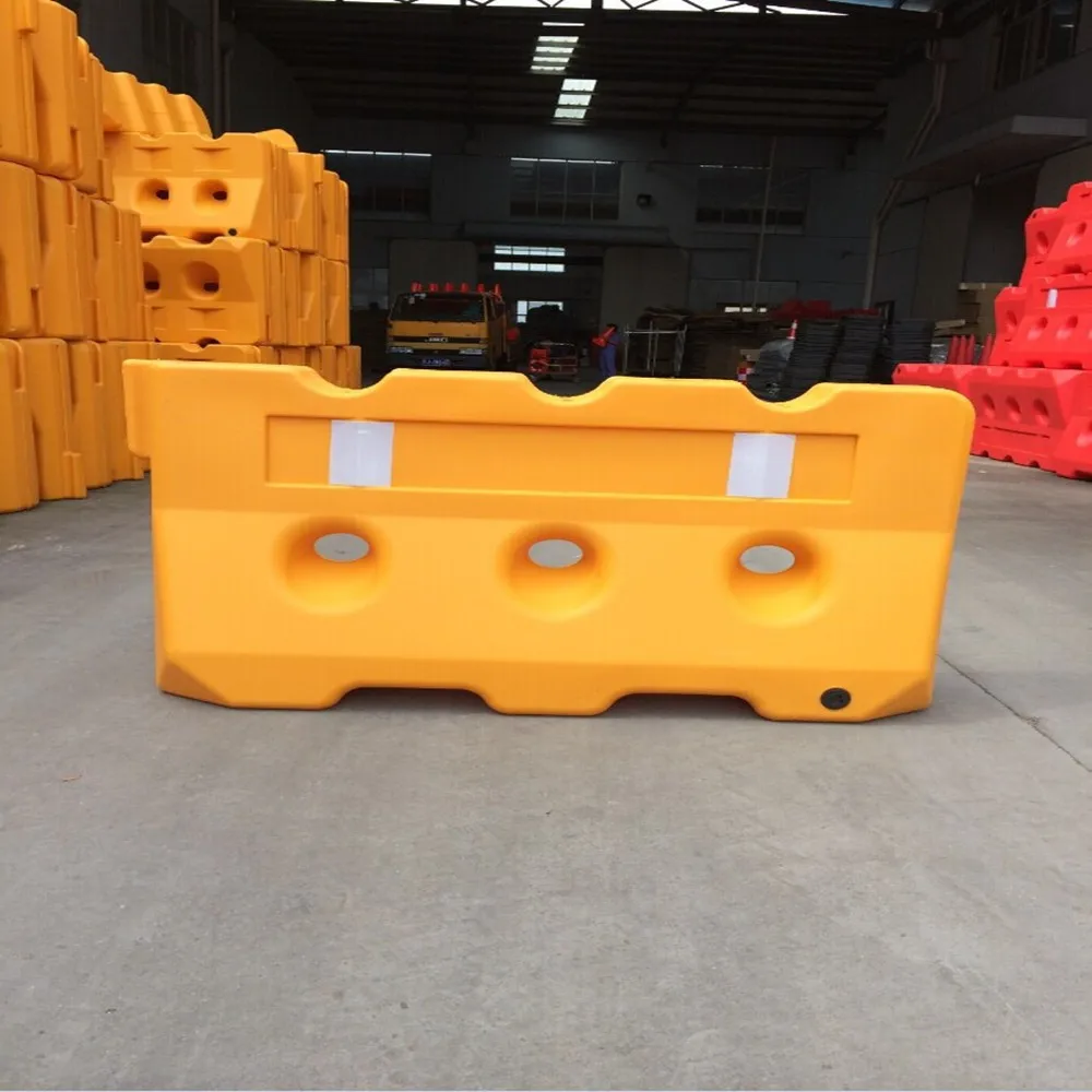 Индивидуальные пластиковые бутылки с водой заполнены лошадь воды движения безопасности дорожного баррикадное заграждение со светоотрающей полосой