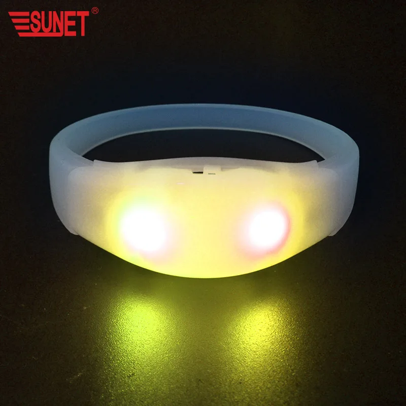 Sunjet Promotion Product Custom Logo Party Favor Sound Activated Led Silicone Bracelet, Concert Motion Activated Led Wristband