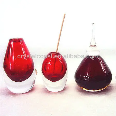 Wholesale clear reed diffuser glass bottle with decorate