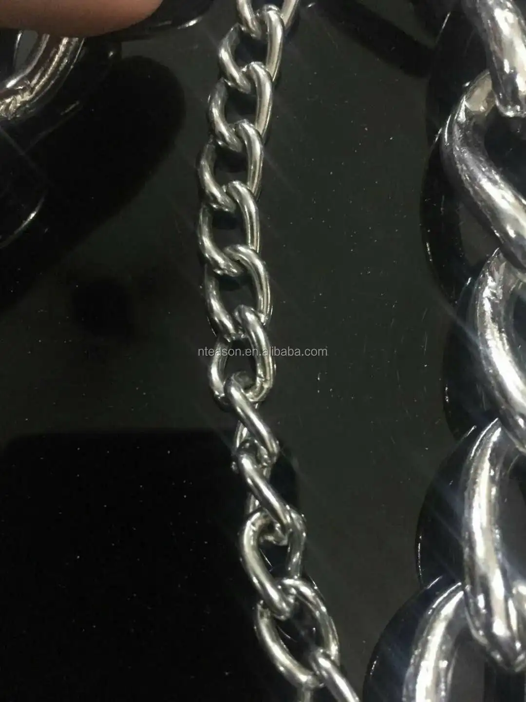 vertical twisted chain machine chain link bending machine 3-10mm video