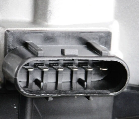 OEM T5T57271 MD316173 MD343019 T5T57172 Auto Ignition Distributor Assy For Cirrus Stratus Sebring Avenger 2.5L V6 153ci