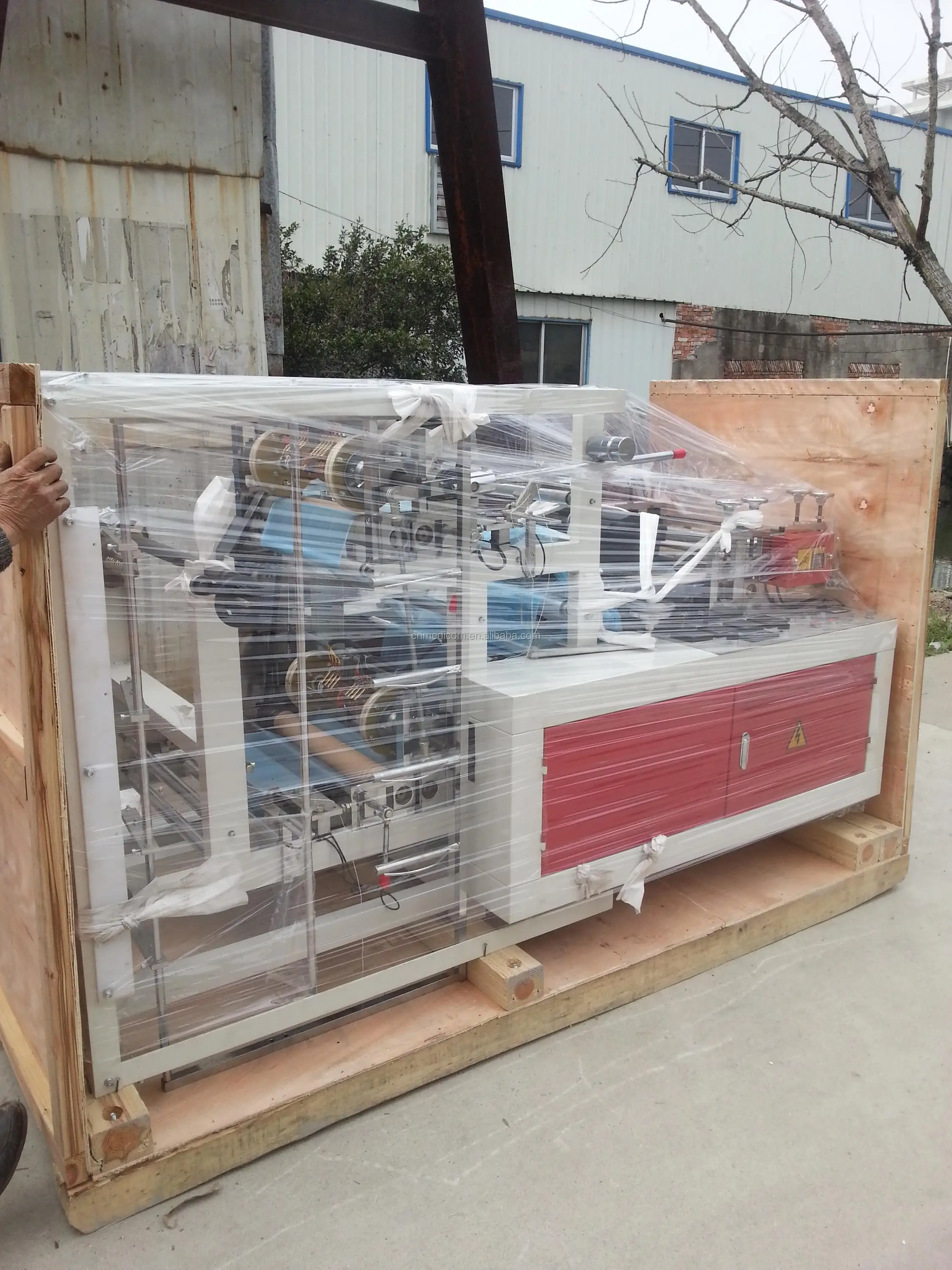 
Has videos Hospital use disposable cheap price plastic sleeve arm cover machine 