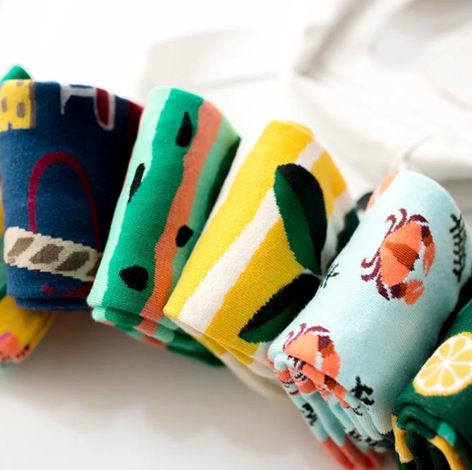 
China new design winter sox wholesale custom cotton fashion socks compression dress happy funny crew socks for women tube socks 