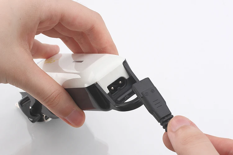 KIKI NEWGAIN Wholesale Professional Rechargeable cordless hair clipper trimmer