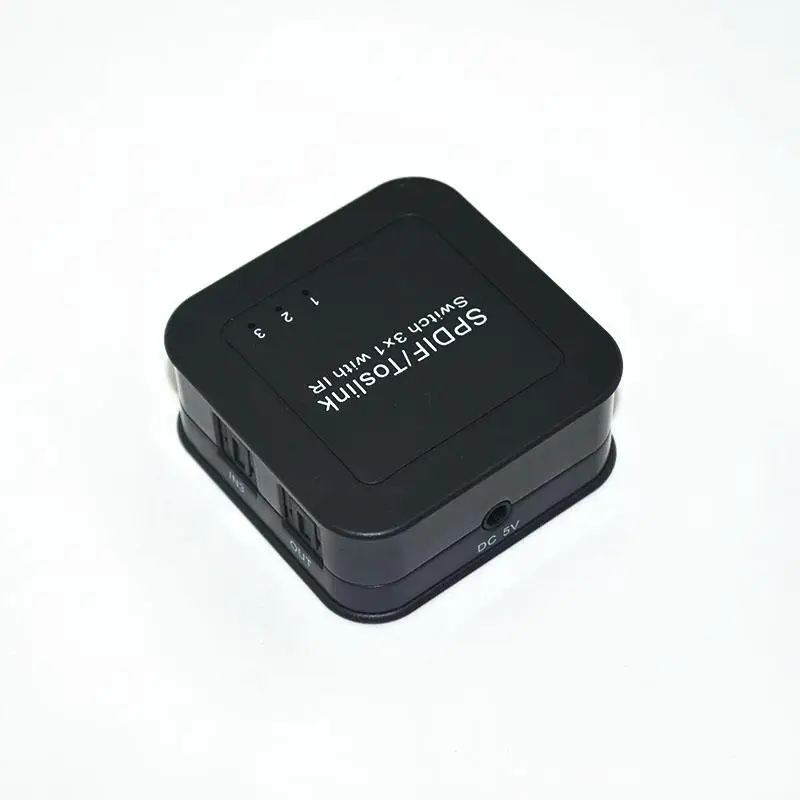 Оптичекий разветвитель/SPDIF/Toslink оптоволоконный распределитель 3х1 с пультом дистанционного управления