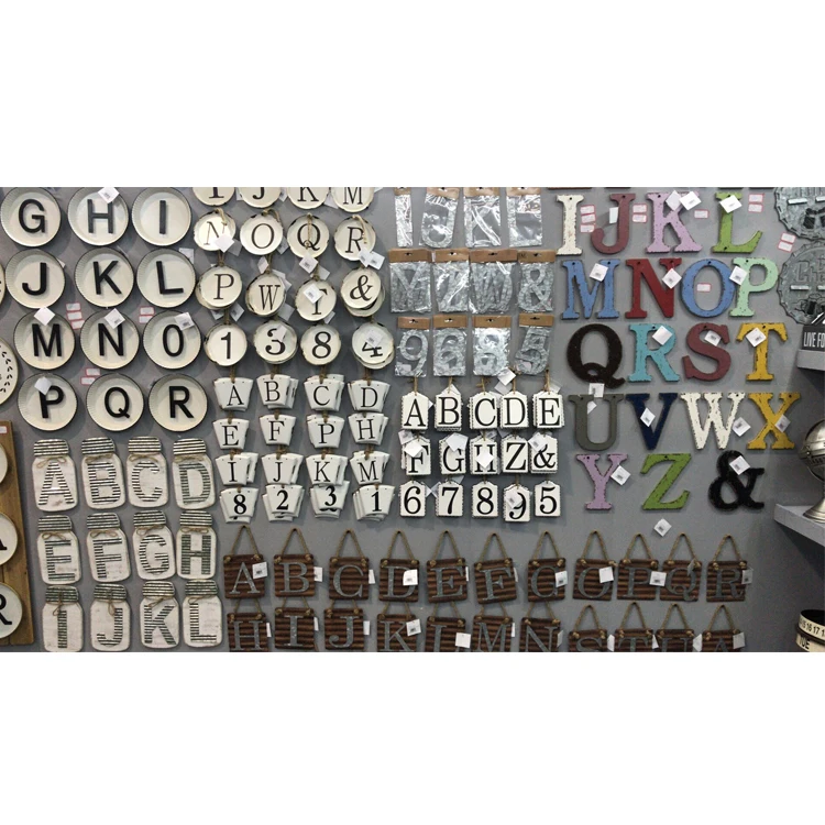 Custom Shape Cartoon Creative Wooden Calendar