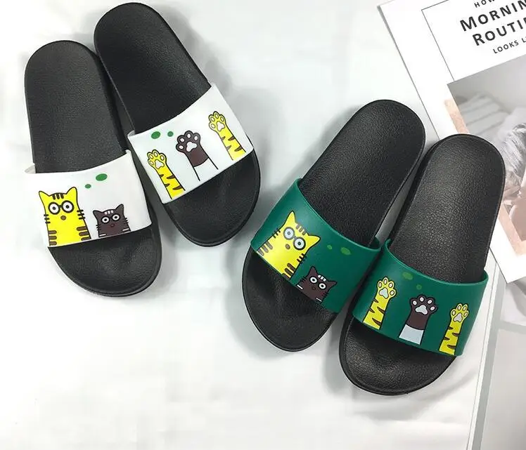 2018 new summer cartoon drawing cat pattern for men and women leisure PVC slippers