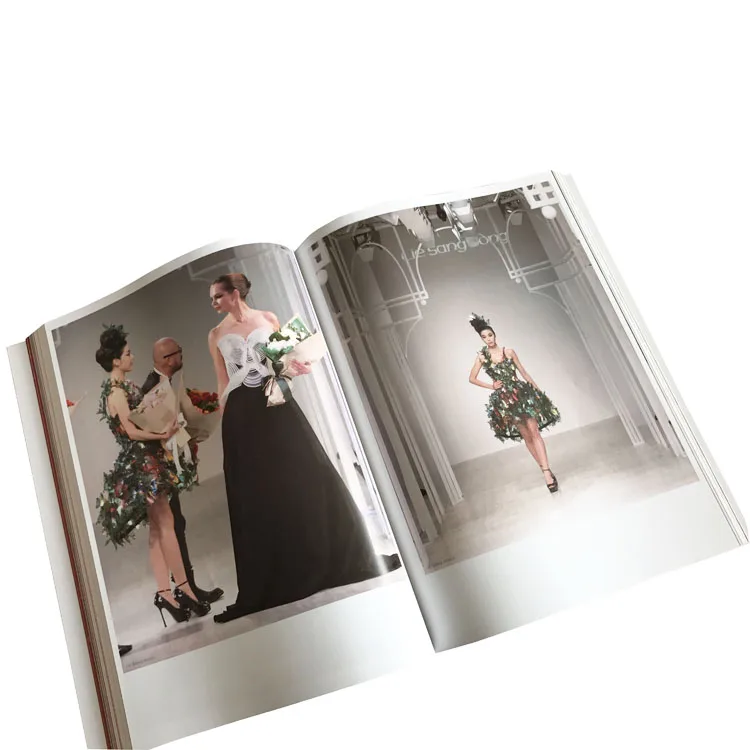 Free sample custom printing full color glossy art fashion adult magazine