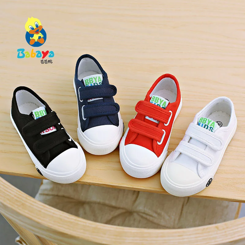 
1002 HUANQIU Slip on comfortable canvas children school shoes 