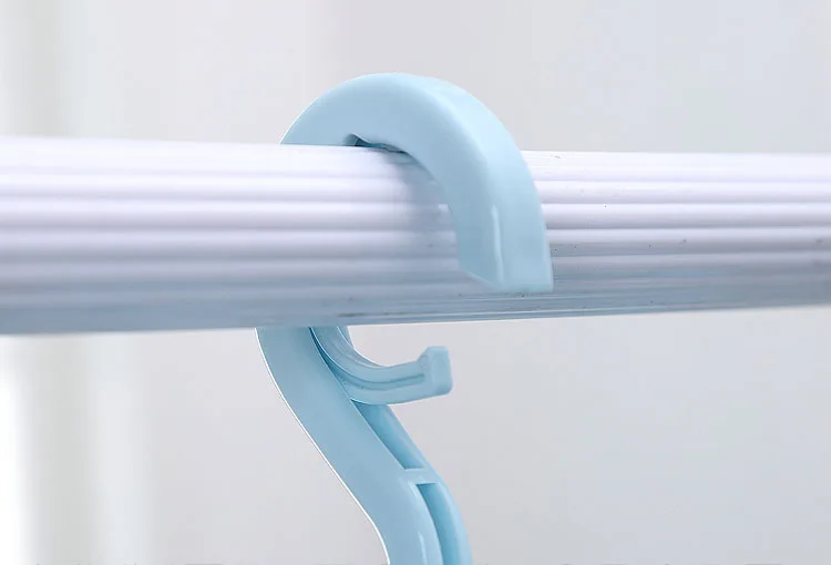 Бабочка 32clips расширяемый стойку ткань пальто пластиковой вешалкой