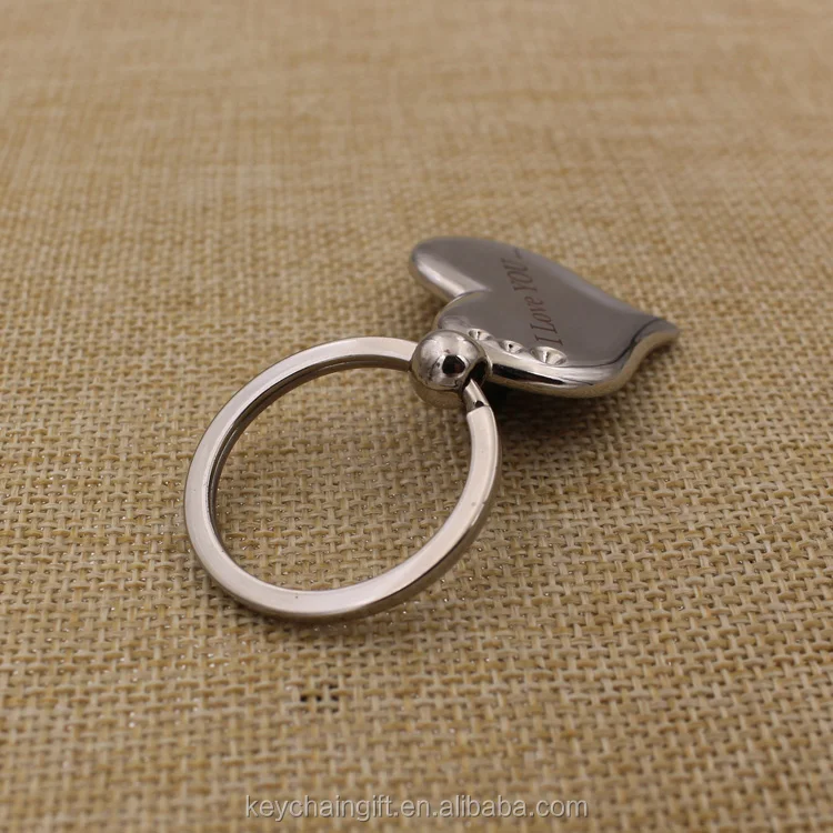 High quality custom wedding gifts metal LOVE keychain heart shape keyring