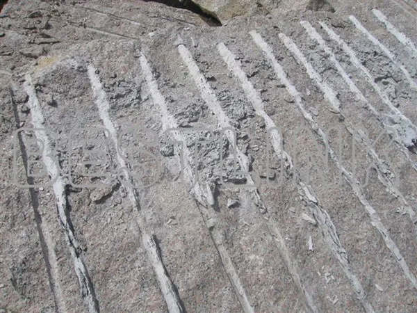 on duty 6-expansive mortar 02-1.jpg