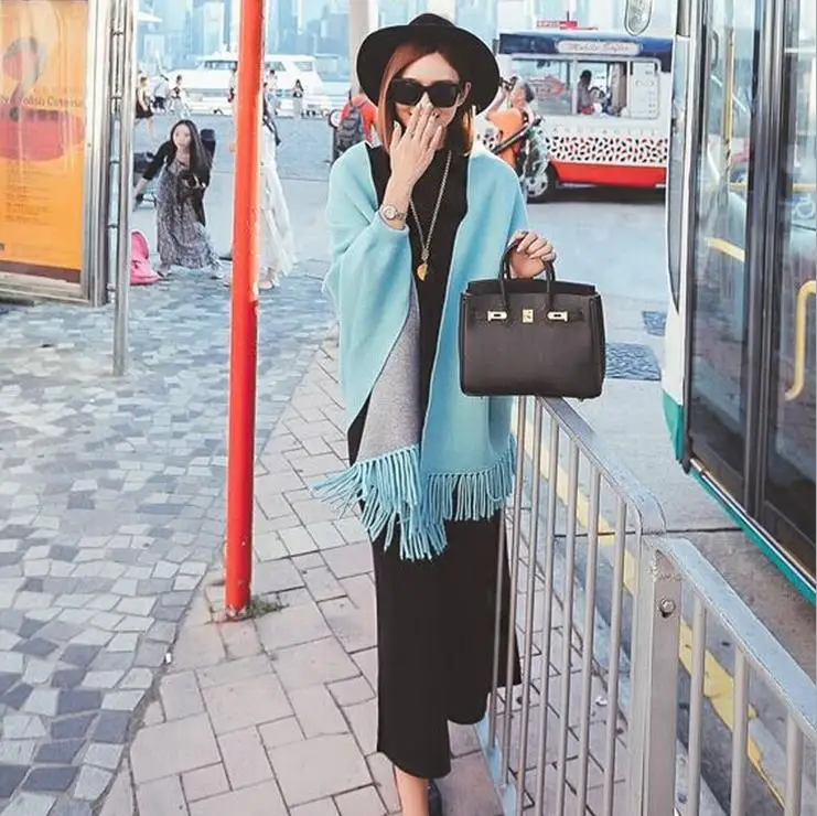 Оптовая продажа, китайский вязаный крючком шарф-пончо из пашмины разных цветов с рукавами