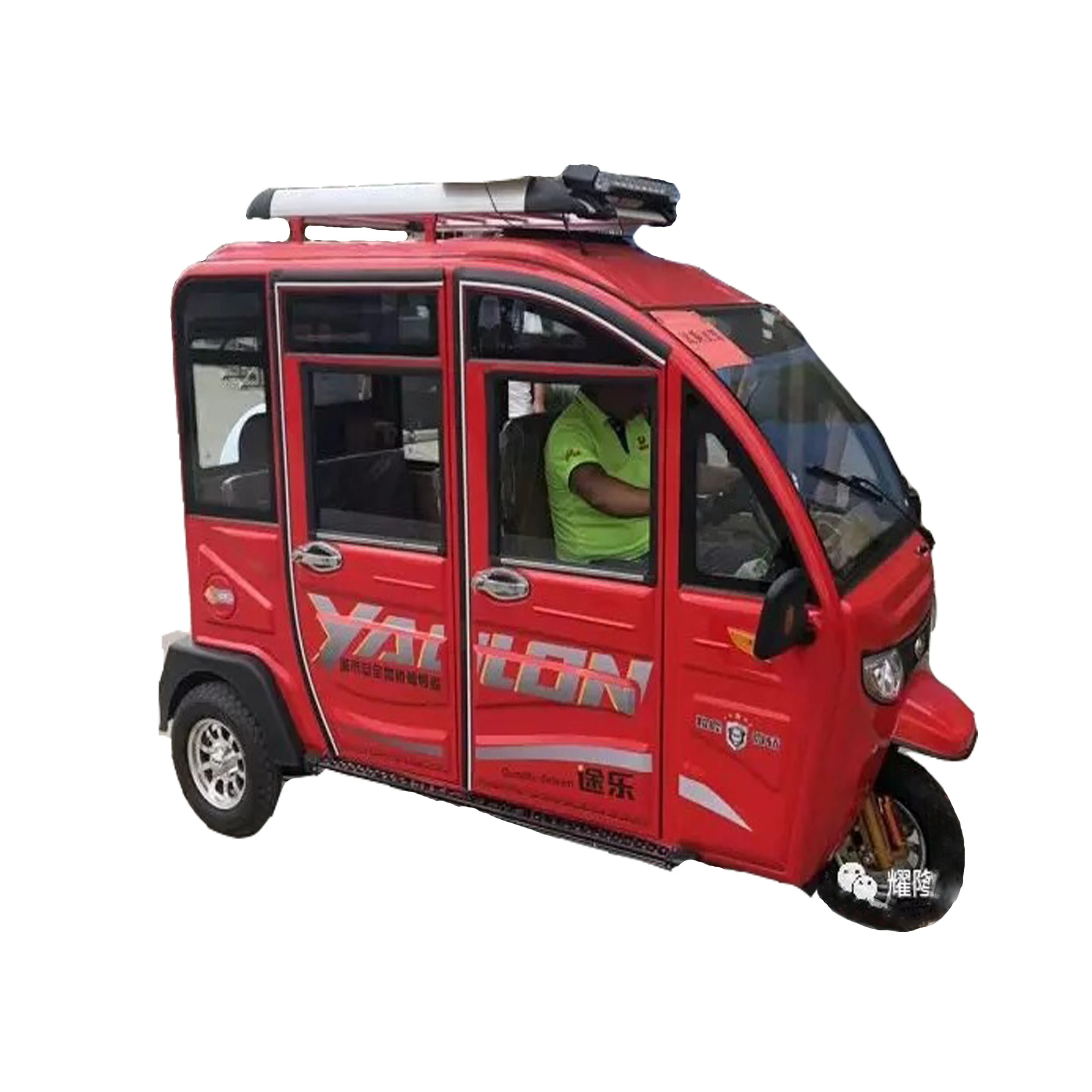 China Three Wheel Motorcycle electric tricycle cargo three wheel car closed cabin passenger tricycle 3 wheel
