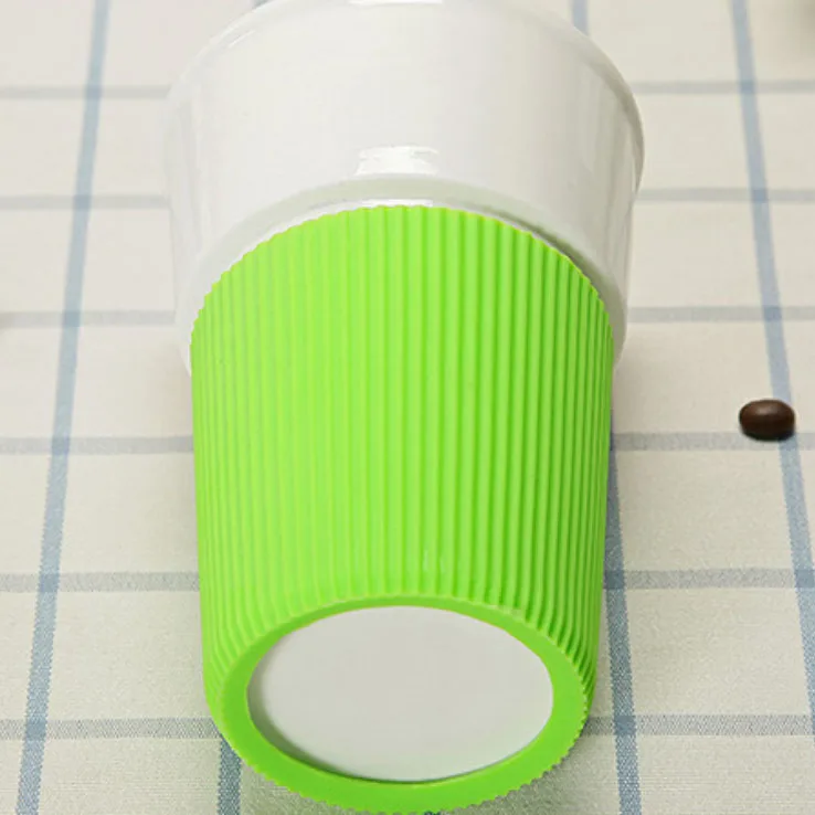 Ceramic mug  travel cup ceramic cup with silicone sleeve