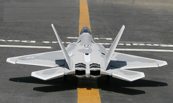 8CH 2.4G Radio Control Toy F-22 Rc Airplane