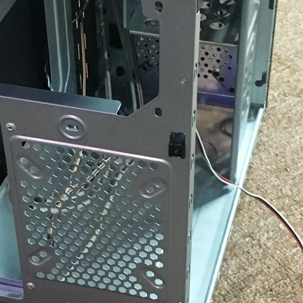 Latest New Cheap lock panel SGCC SECC Alarm Speaker Air duct Screwless FULL Mesh Micro ATX pc casing desktop computer cases