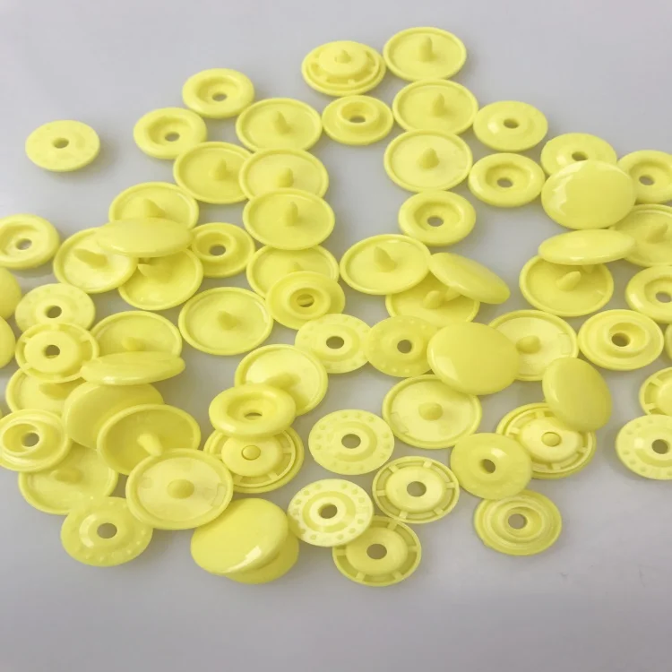 Chinese supplier zhenbo factory fancy buttons for clothing plastic snap button