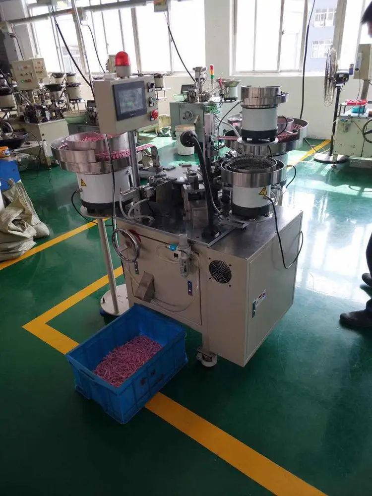 zipper fastener assembly making machine
