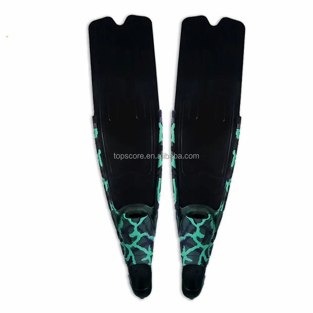 
Wholesale Free Diving Equipment Scuba Underwater Carbon Fins / Hot Sale / Professional Diving Fins 