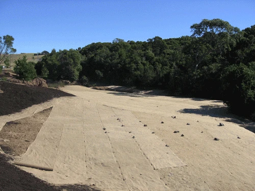 Натуральное одеяло для контроля эрозии