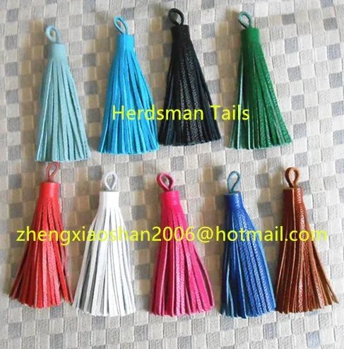 Handmade natural black white brown grey color 5-15cm horse tassels and keychains made of horse hair for sale