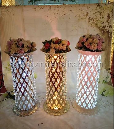 lighted decorative wedding pillars