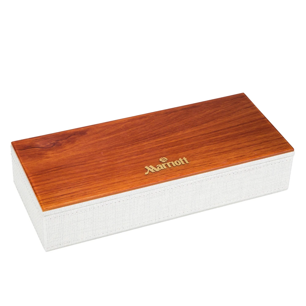 
china manufacturer 400*300*30mm rectangular beige faux pu serving tray 