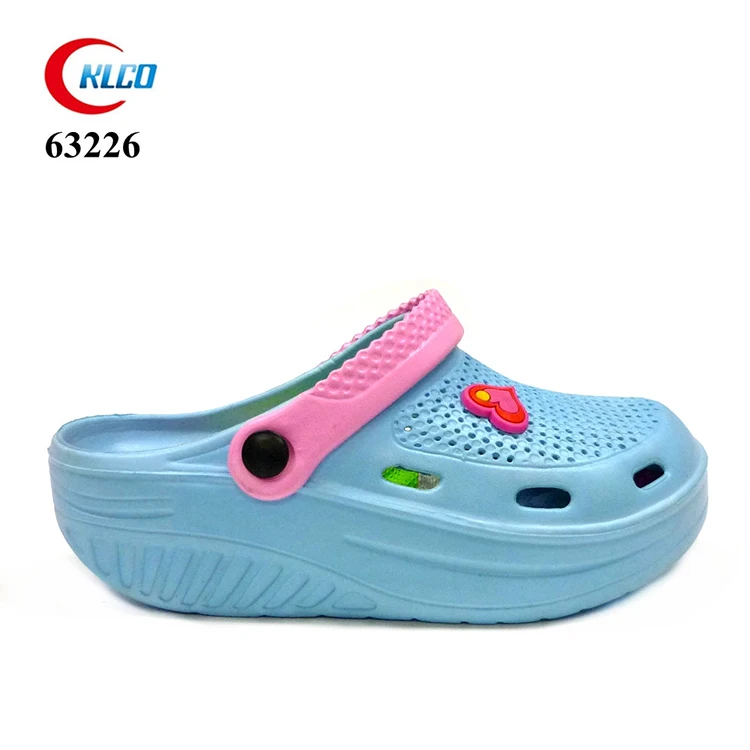 
Plush Fashionable Custom Travel Use Eva Clogs Shoes 