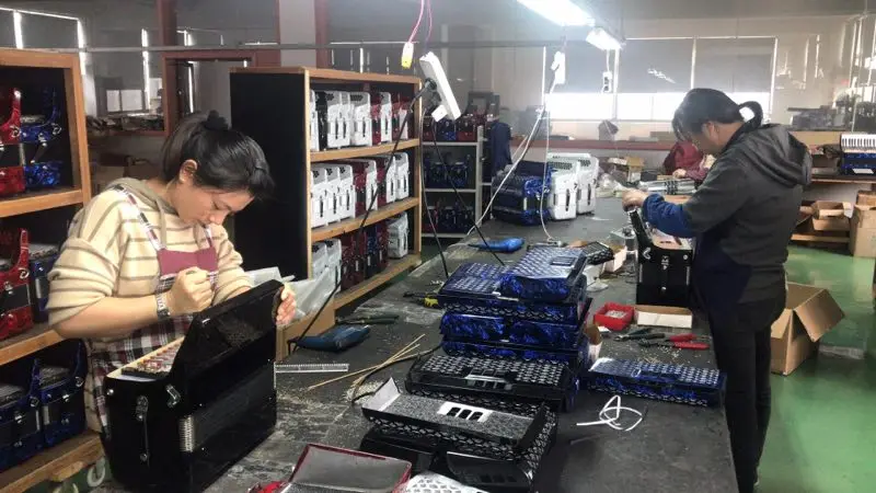 Дешевое студенческое пианино 34 клавиши 60 басов 5 записей аккордеон JP3460