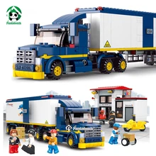 City Truck Station Building Blocks Set 537pcs with 7 Toy Figures Educational Bricks Toys Compatible with