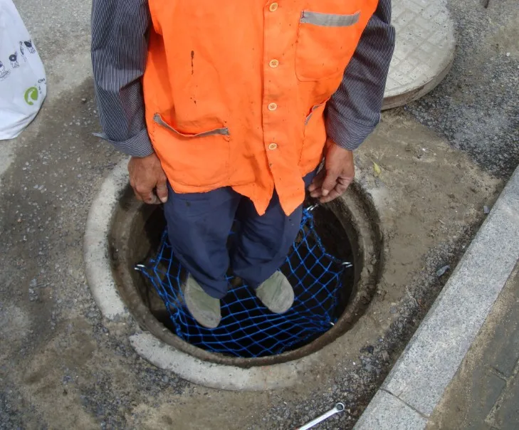 HDPE Round-shaped Sewer Well Cover Anti Drop Net Safety Manhole Cover Net
