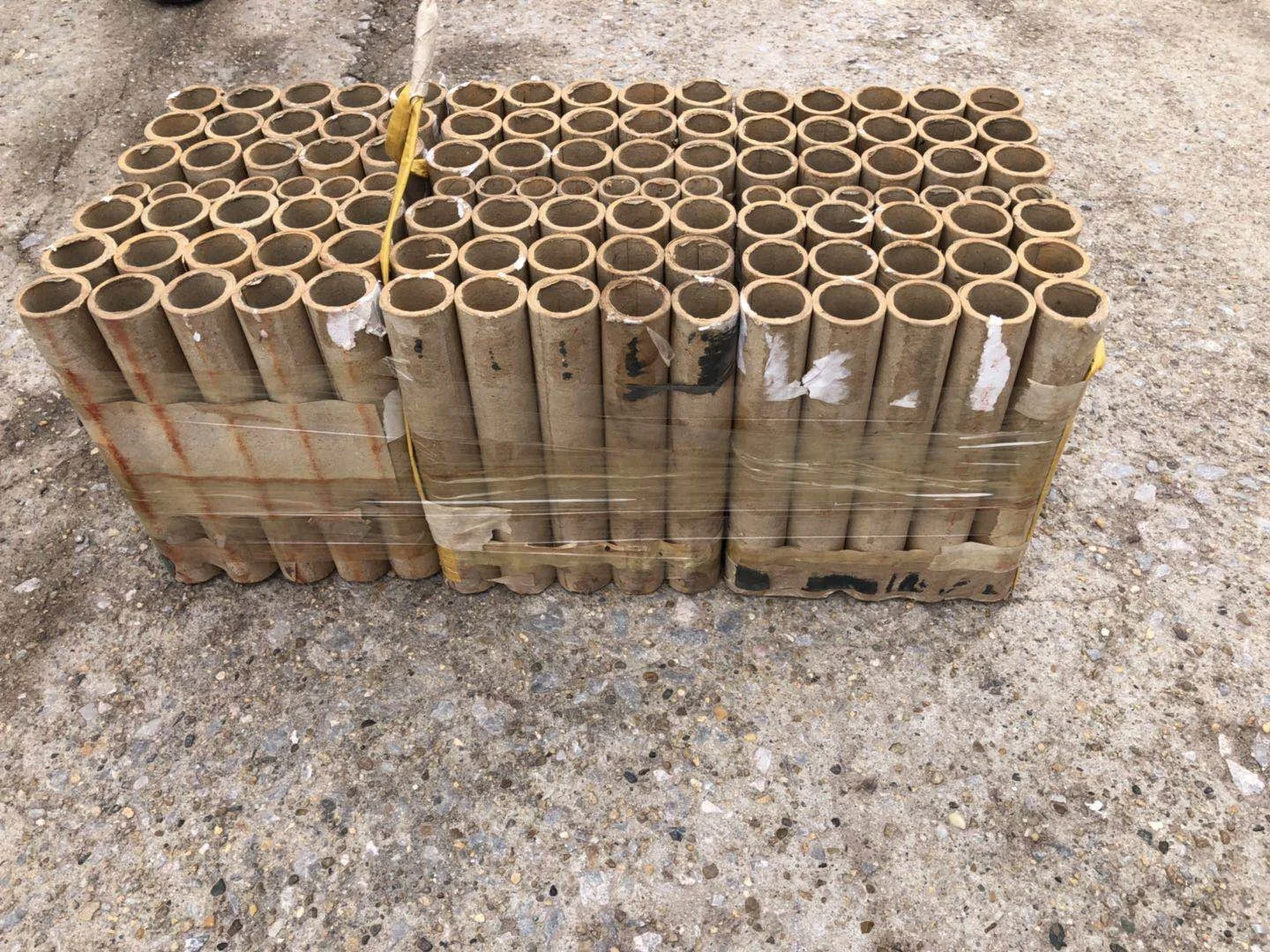 market hot sale best price 1.2inch100shots fan shape daytime color smoke cake  fireworks