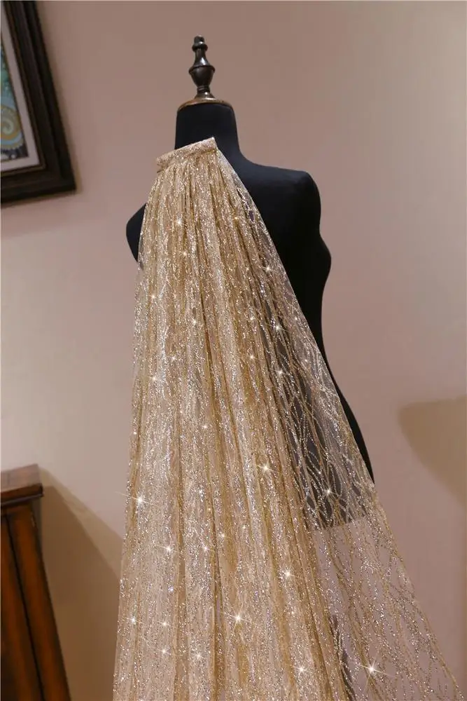 Morili Shiny Sequins top quality luxury shine stars 1 layer Gold champagne 3 * 3 wedding veil for bride with comb MPB20