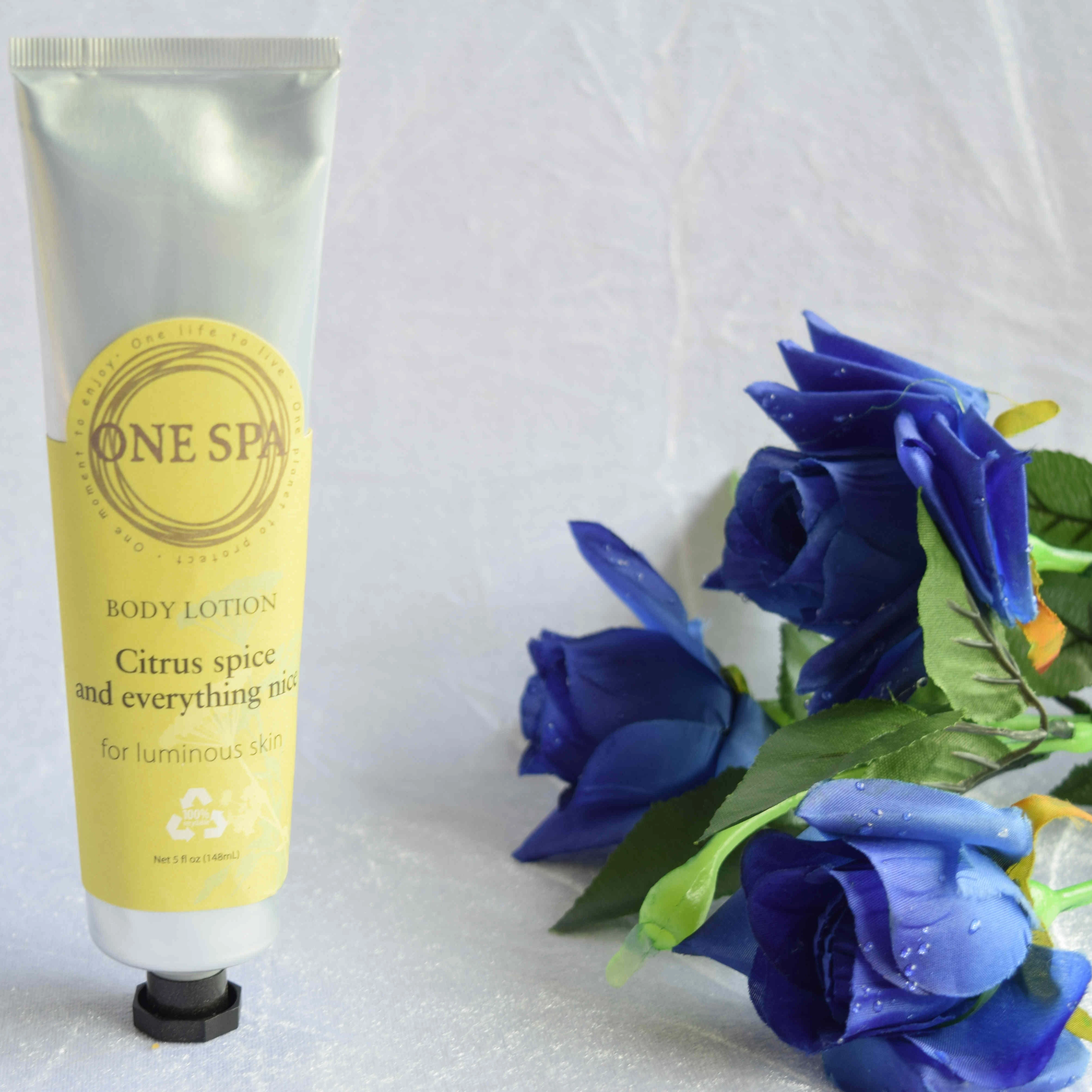 
Movic Star Skin body lotion skin lightening body lotion 