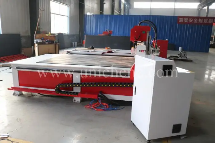 Chinese 3d cnc engraving dragon wood carving cheap 5 axis cnc machine